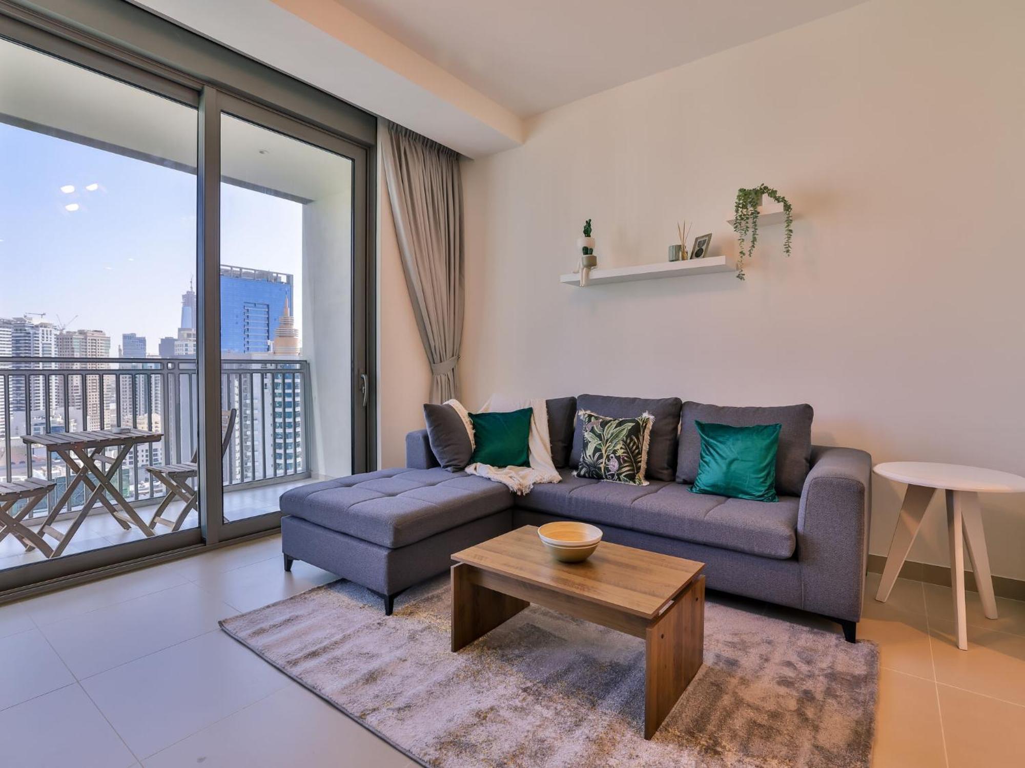 Luxurious Apartments Dubai Marina Views Pool Gym By Sojo Stay Экстерьер фото