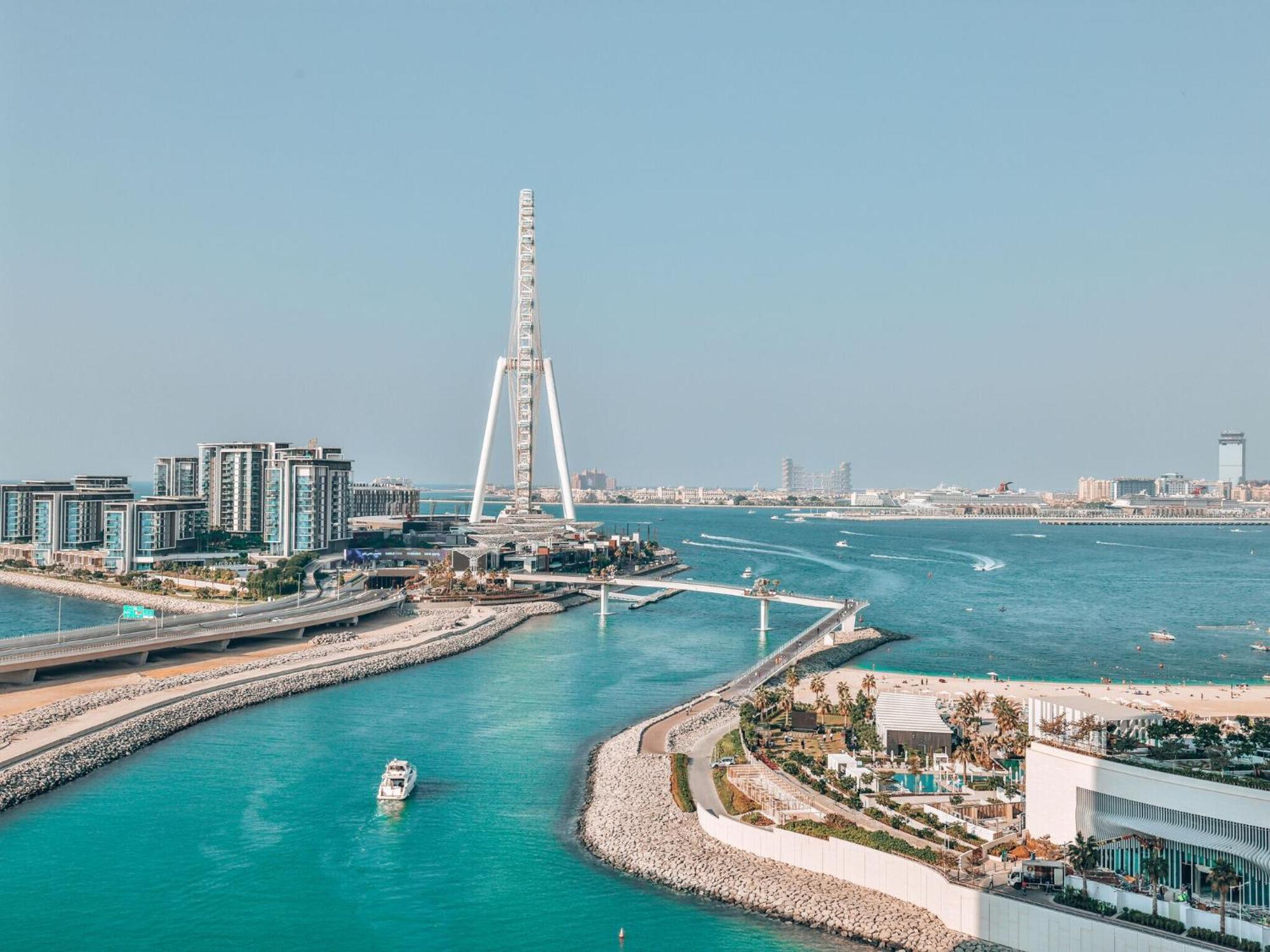 Luxurious Apartments Dubai Marina Views Pool Gym By Sojo Stay Экстерьер фото